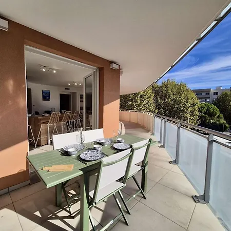 Appartement Ca395-a201 4 Pièces 6 Personnes Sur Cavalaire-sur-Mer
